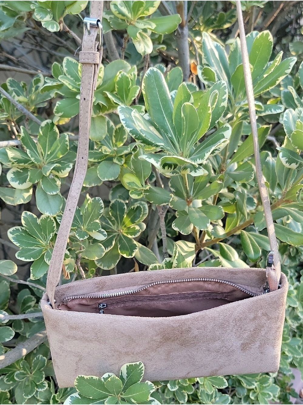 Faux Suede Rectangle handbag with changable shoulder strap - Picture 7 of 11